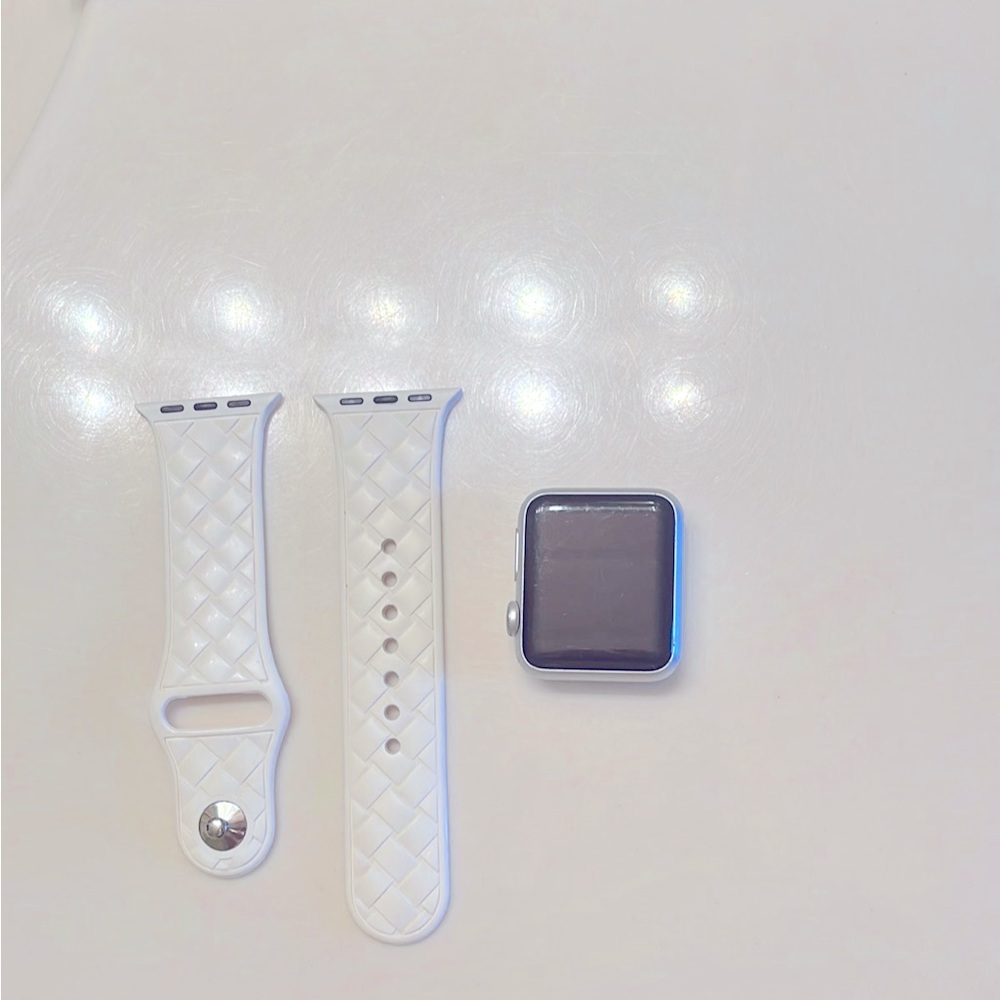 Apple Watch Series 1 — White —38mm